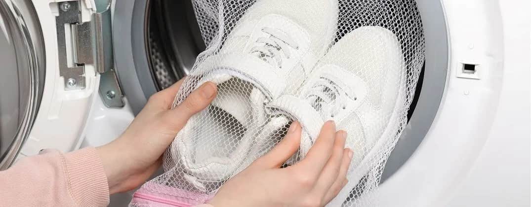 Jak prać buty w pralce? Bezpieczny poradnik krok po kroku